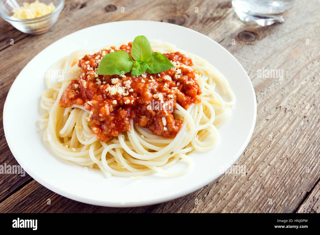 Pasta with minced meat and cheese sauce 53 Pasta with minced meat and cheese sauce 25