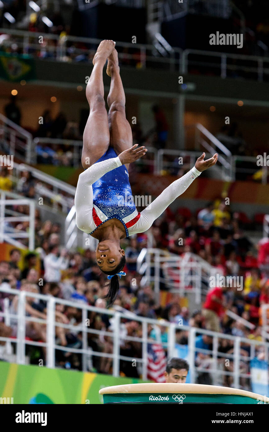 Rio de Janeiro, Brazil. 11 August 2016. Simone Biles (USA) performs the ...