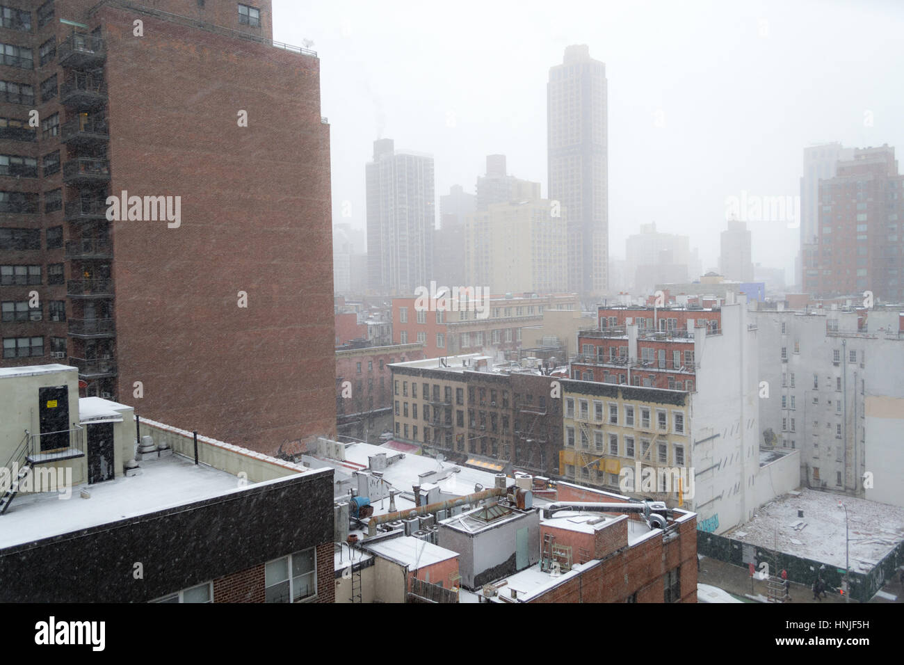 White roofs nyc hires stock photography and images Alamy