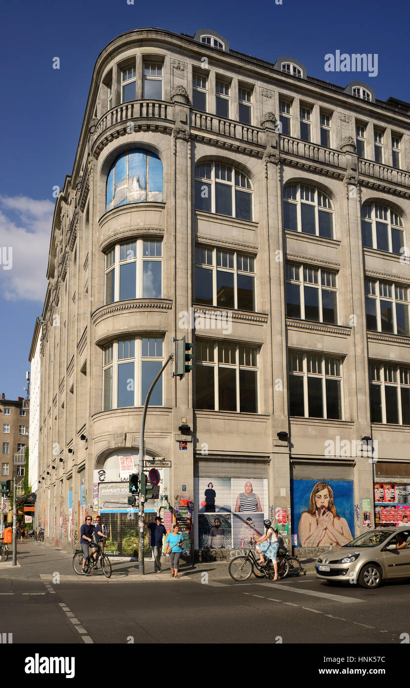 Oranienplatz Stock Photos Oranienplatz Stock Images Alamy