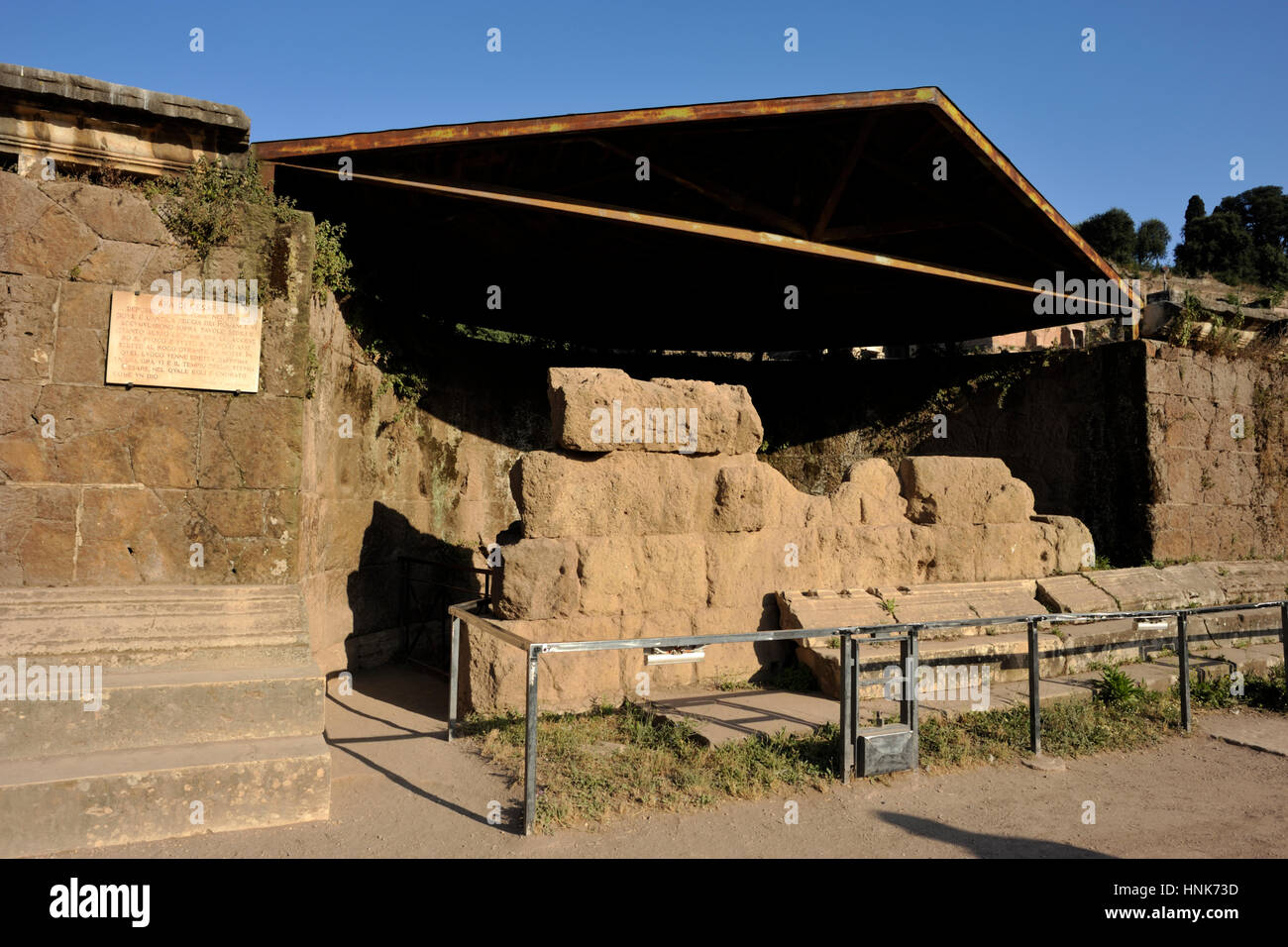 Italy, Rome, Roman Forum, temple of the deified Julius Caesar (Ara di Cesare) Stock Photo
