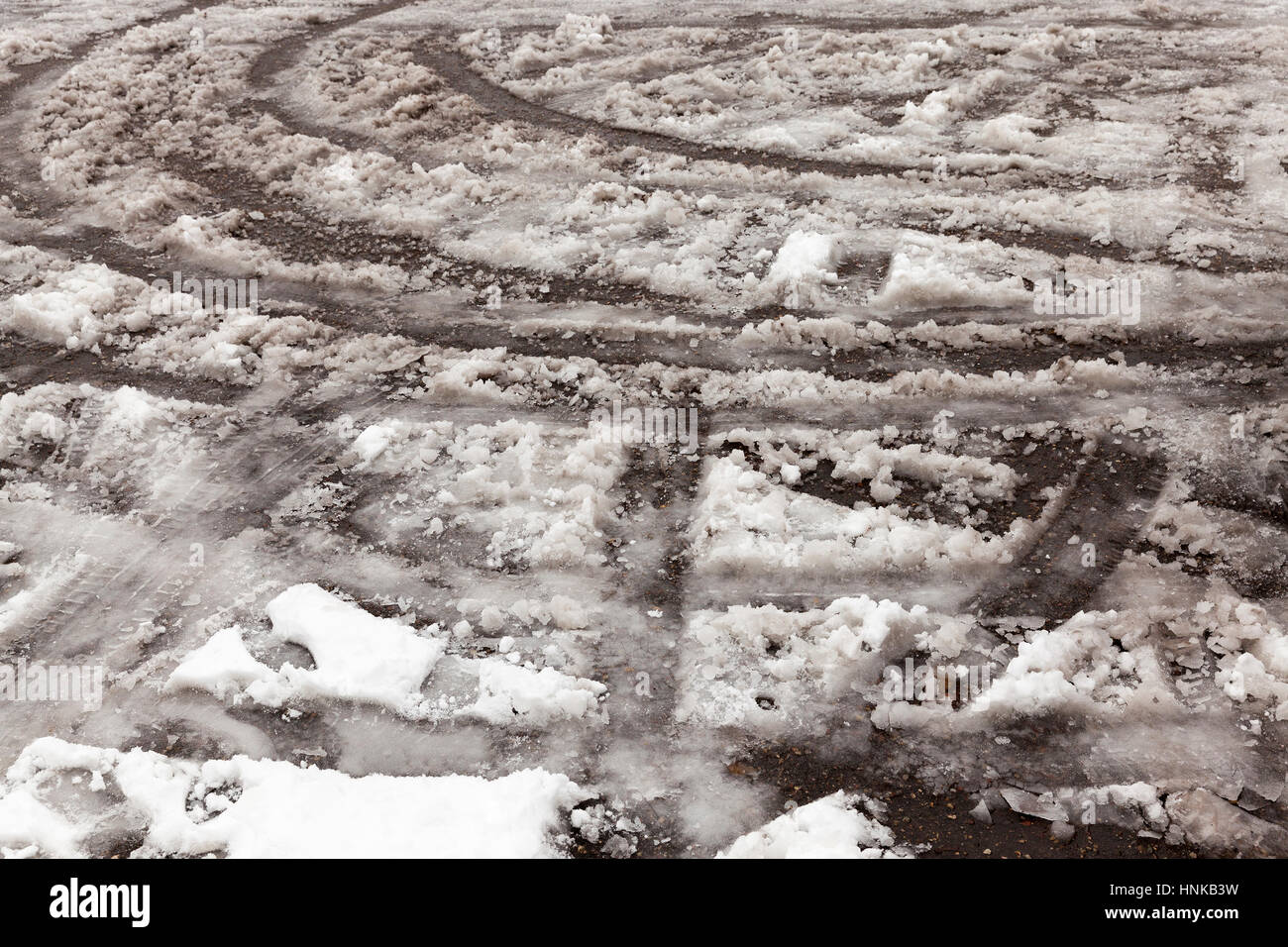 traces of the car on snow Stock Photo - Alamy