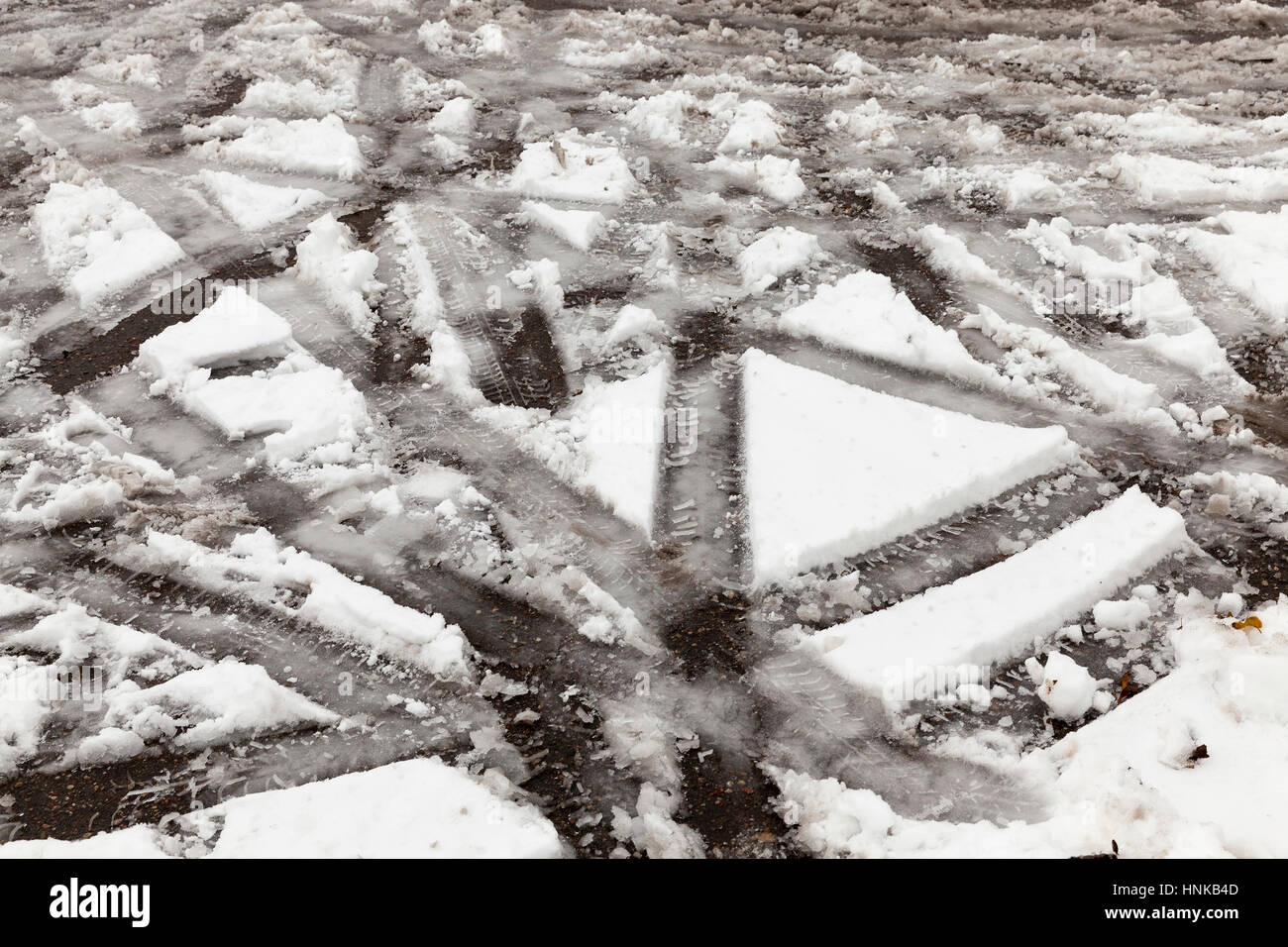 traces of the car on snow Stock Photo - Alamy