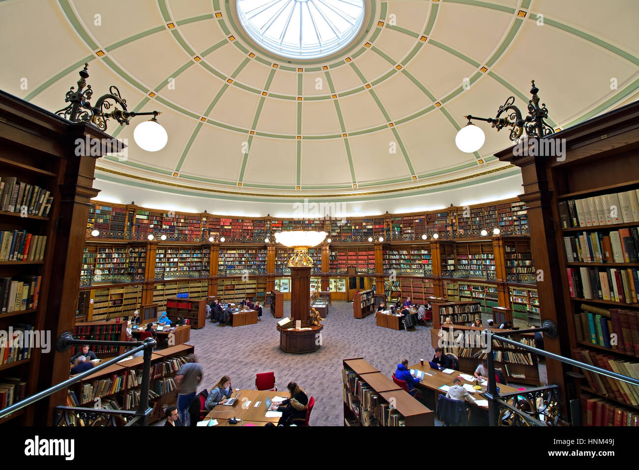 LIVERPOOL UK 4th JANUARY 2017. Picton Reading Room inside Liverpool Central Library. LIVERPOOL UK Stock Photo