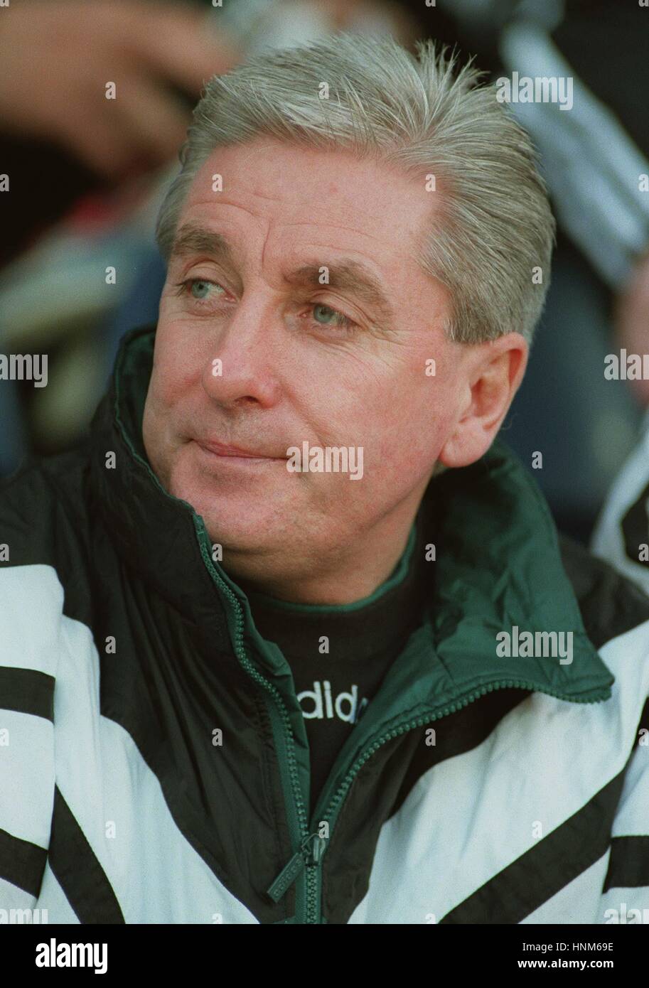 ROY EVANS LIVERPOOL FC MANAGER 27 February 1996 Stock Photo Alamy