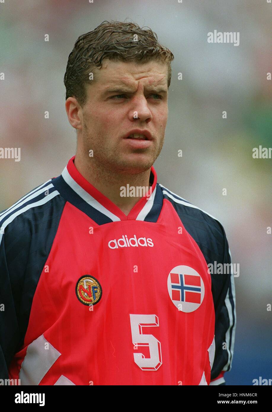 STIG INGE BJORNEBYE NORWAY & LIVERPOOL FC 28 February 1996 Stock Photo -  Alamy