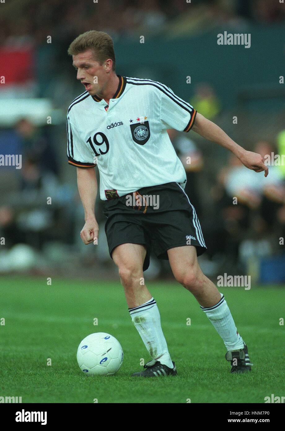 THOMAS STRUNZ GERMANY & VFB STUTTGART FC 05 June 1996 Stock Photo