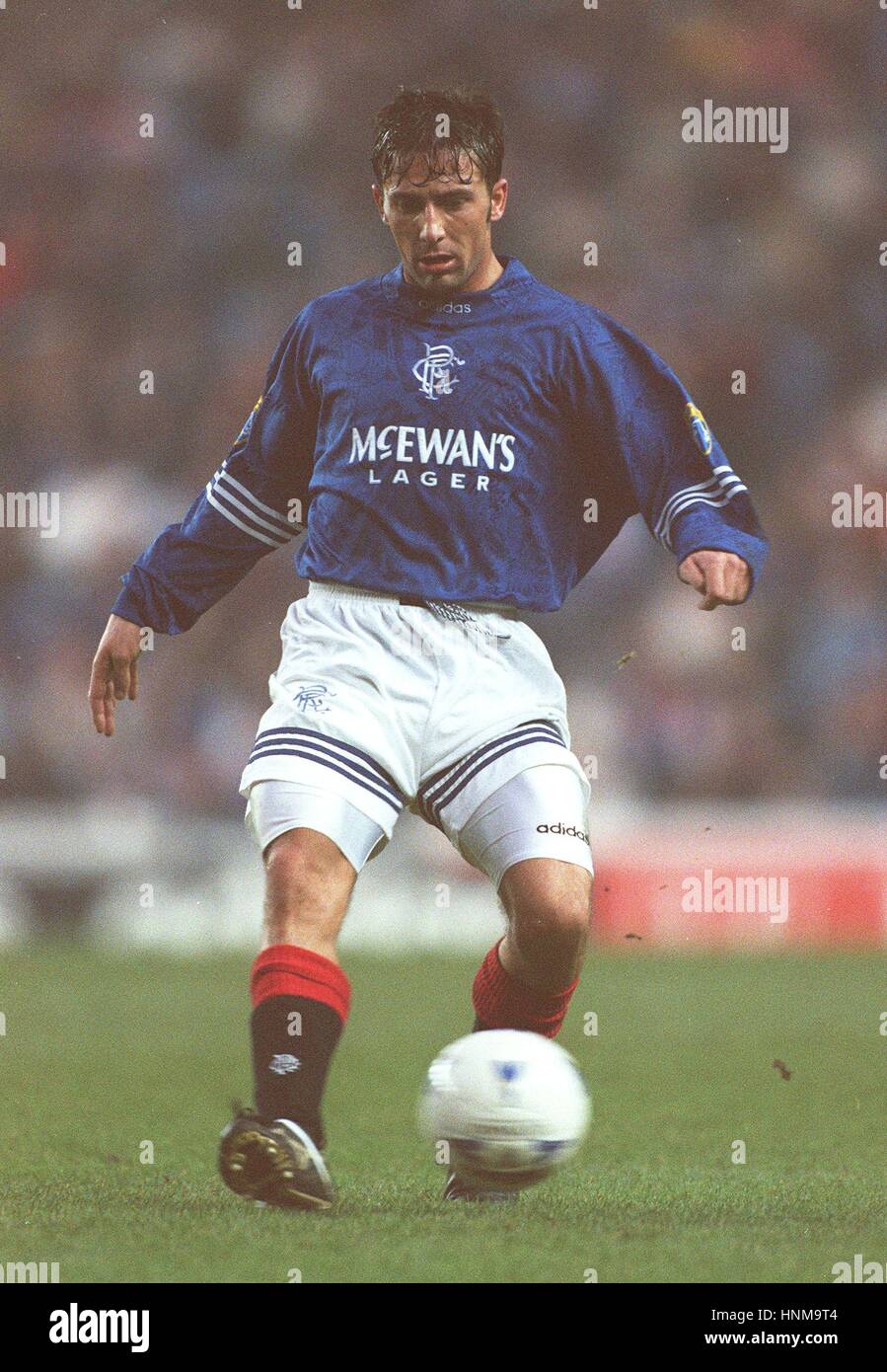 DEREK MCINNES GLASGOW RANGERS FC 11 December 1995 Stock Photo Alamy