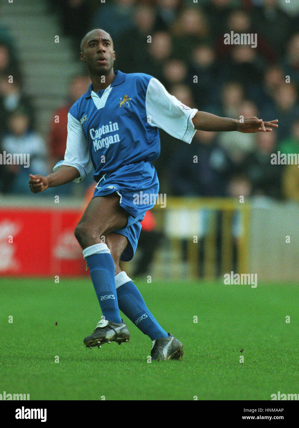 TONY WITTER MILLWALL FC 24 January 1996 Stock Photo - Alamy