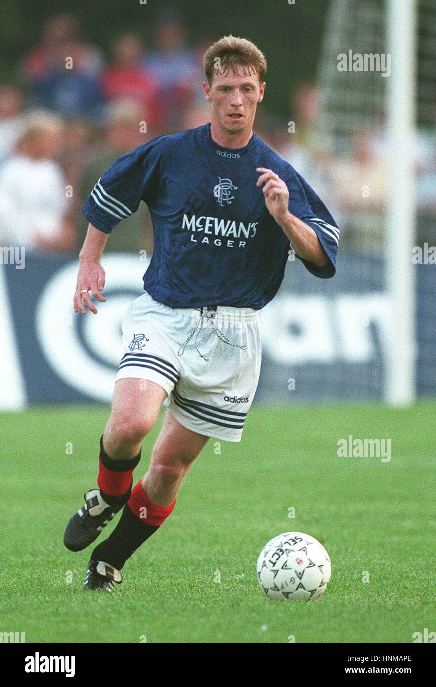 CRAIG MOORE GLASGOW RANGERS FC 26 July 1995 Stock Photo Alamy