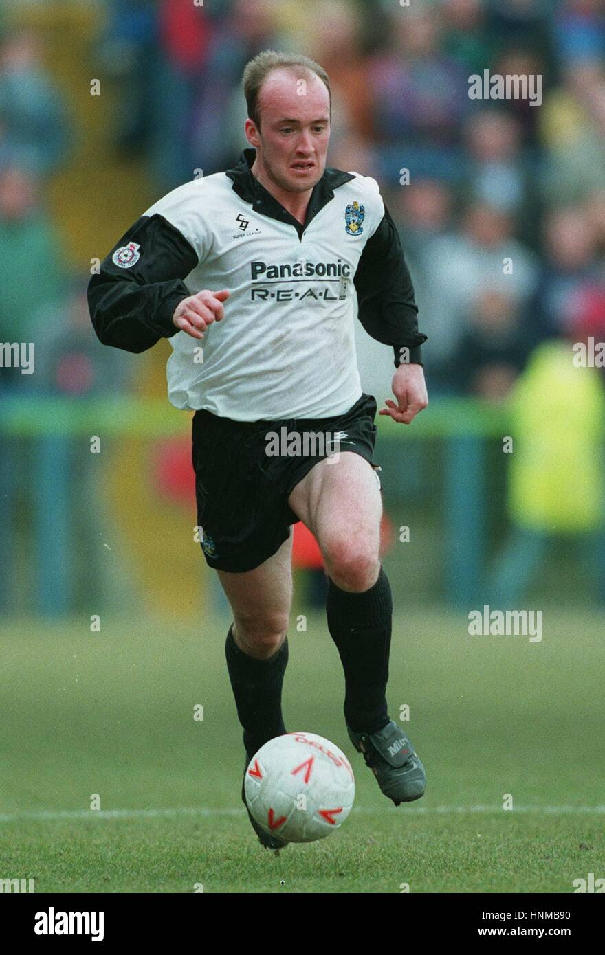 [Image: iain-dunn-huddersfield-town-afc-05-april...HNMB90.jpg]