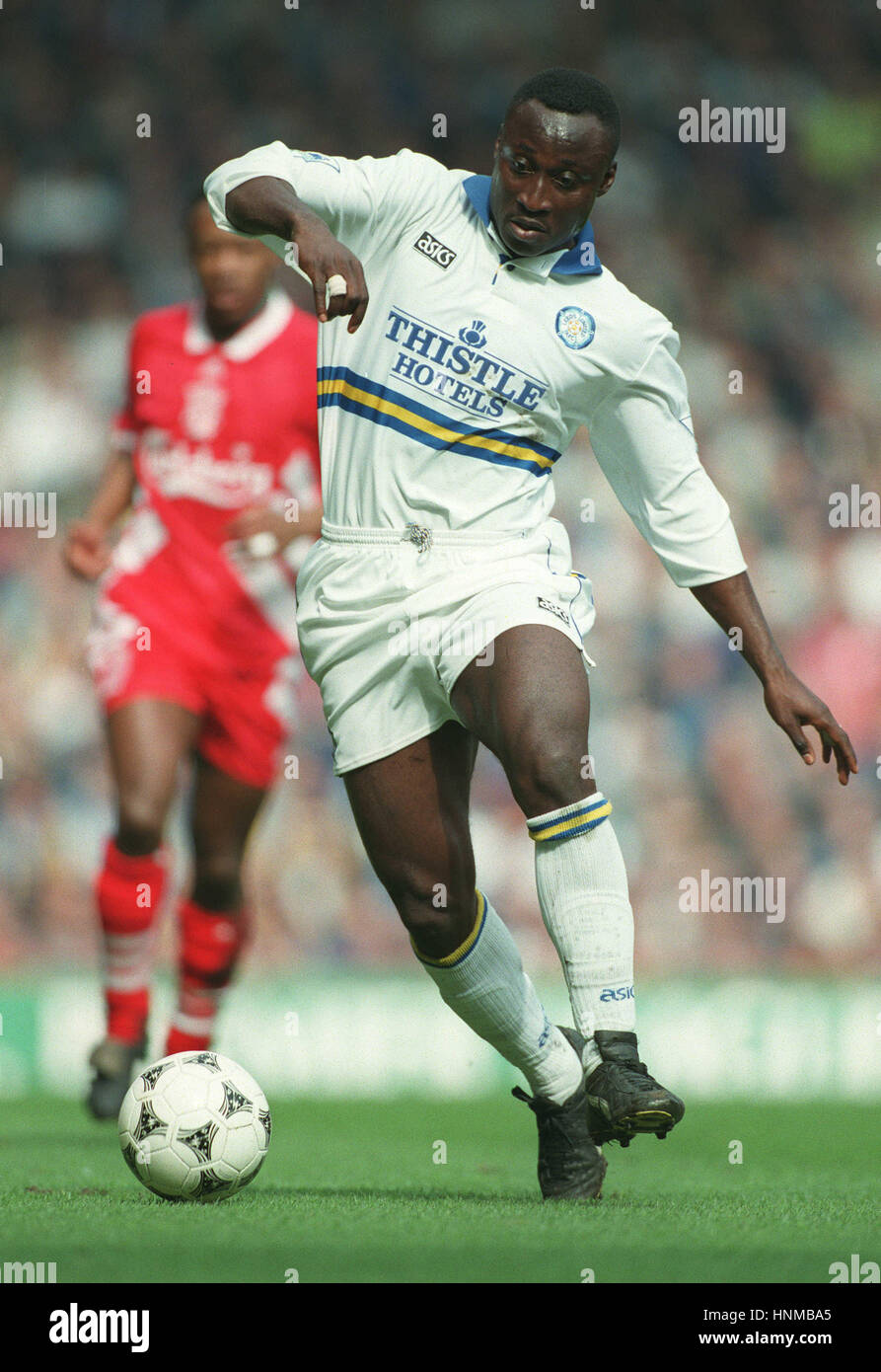 HWC Trading – Foto Autografata Tony Yeboah Leeds United – Formato A4 Con Cornice – Regalo Per Tifosi - 3