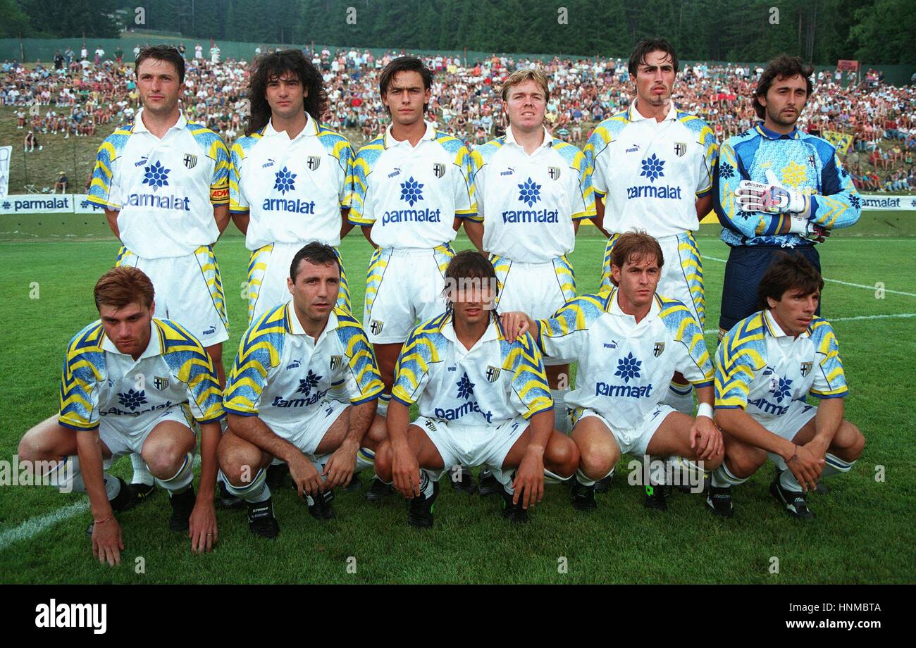 Soccer - UEFA Cup - Group B - Parma v Steaua Bucuresti Stock Photo - Alamy