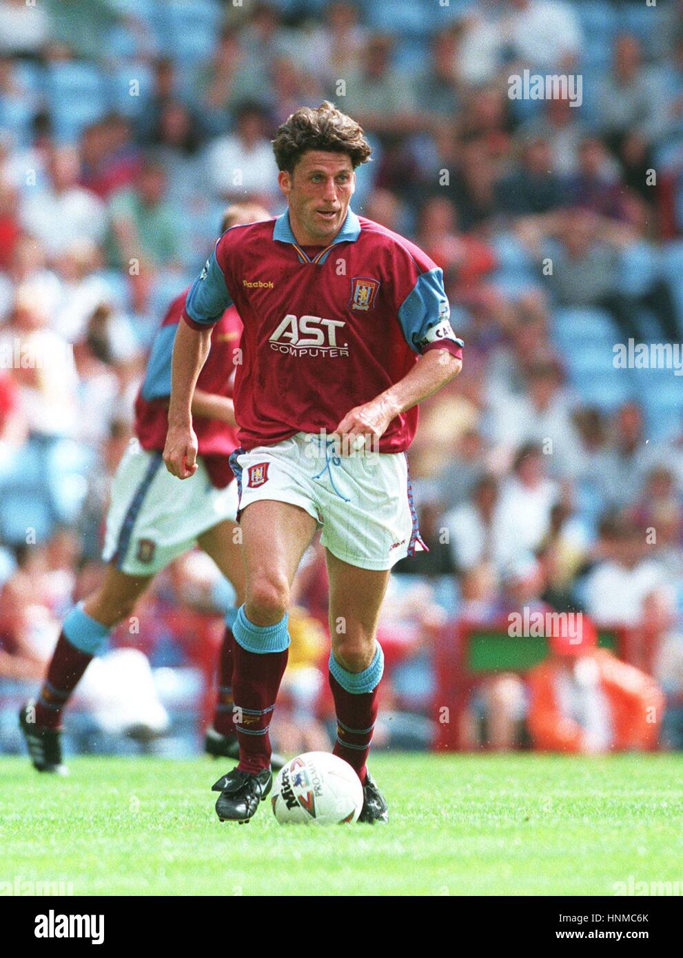Andy townsend hi-res stock photography and images - Alamy