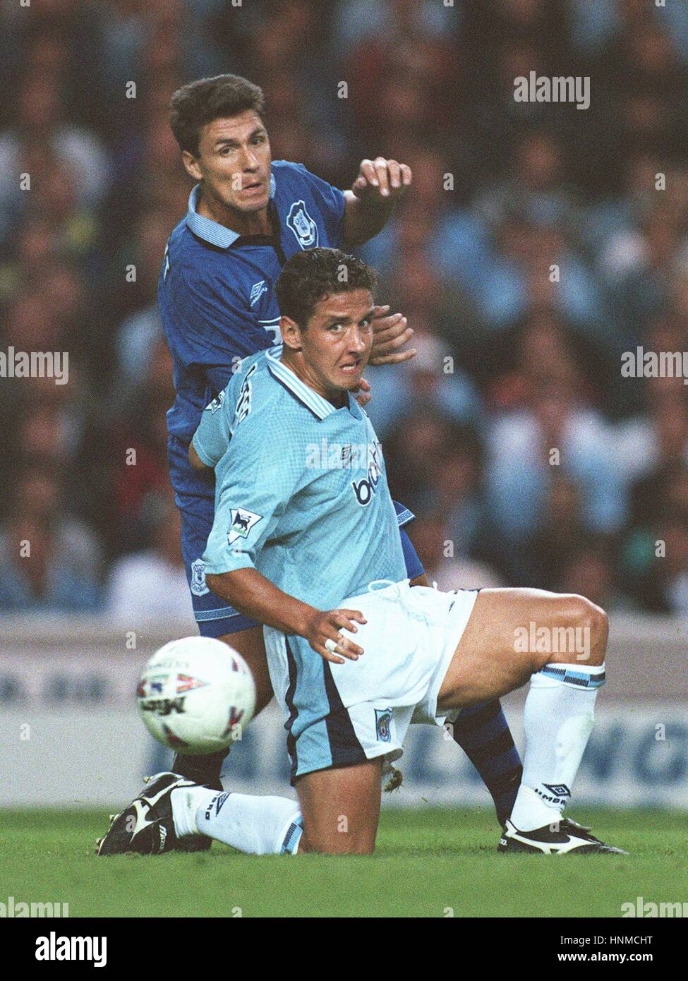 Paul rideout football hi-res stock photography and images - Alamy