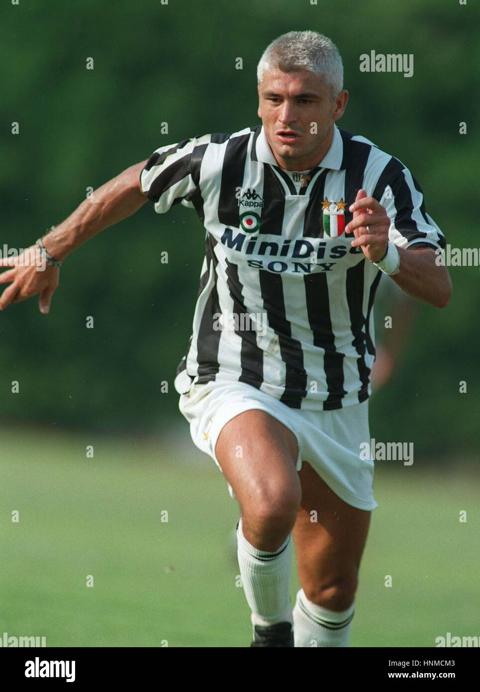 Fabrizio ravanelli juventus hi-res stock photography and images