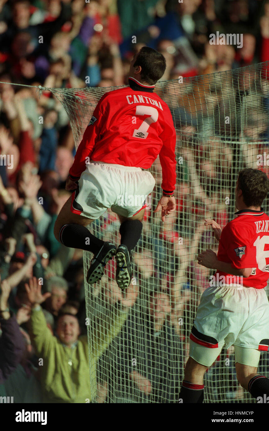 Maillot Eric Cantona Manchester United 1995/6 Encadré - Pièce Musée