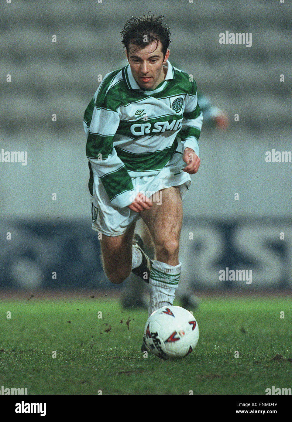 BRIAN MCLAUGHLIN GLASGOW CELTIC FC 14 February 1995 Stock Photo Alamy
