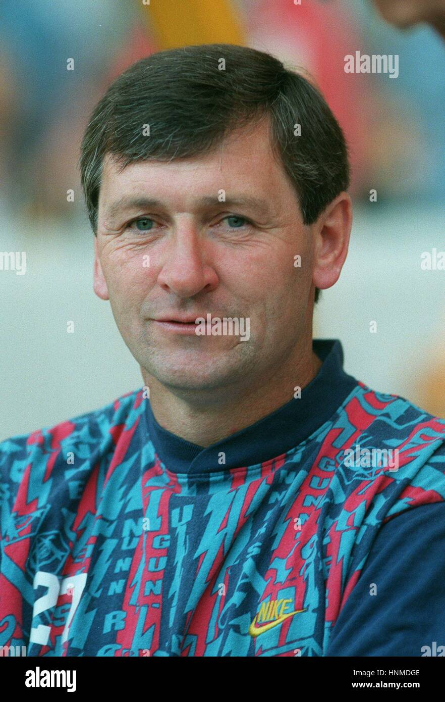 Bruce rioch arsenal hires stock photography and images Alamy
