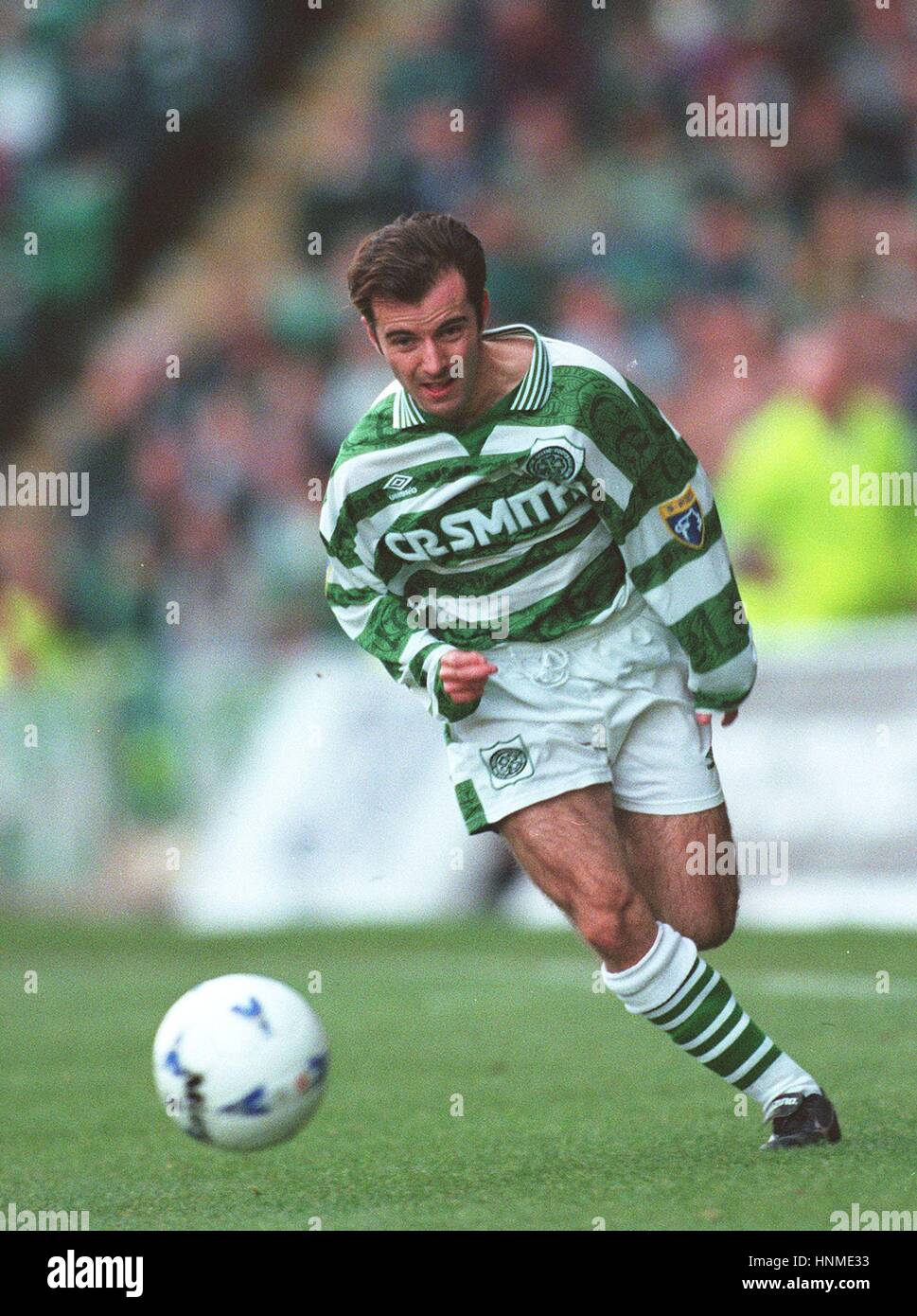 BRIAN MCLAUGHLIN GLASGOW CELTIC FC 08 November 1995 Stock Photo Alamy