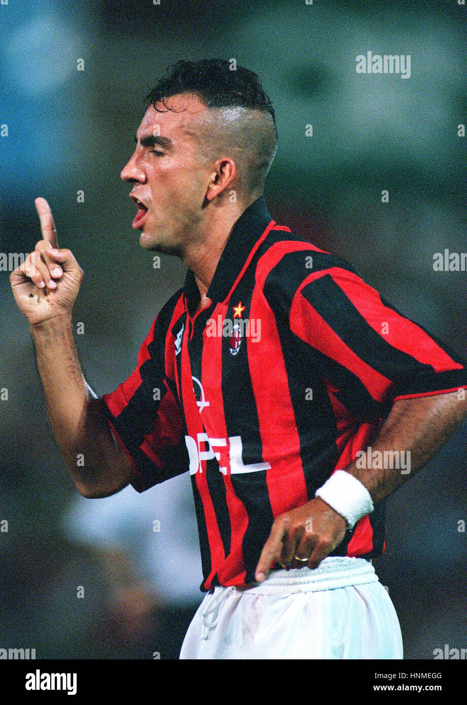 3,424 Di Canio Paolo Photos & High Res Pictures - Getty Images