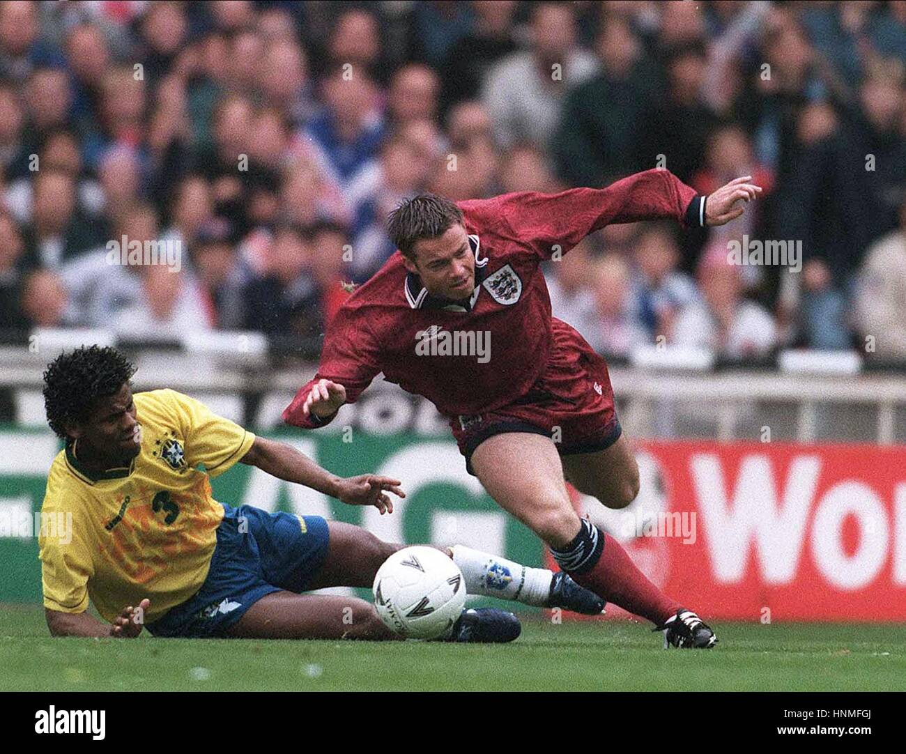 England brazil umbro cup hi-res stock photography and images