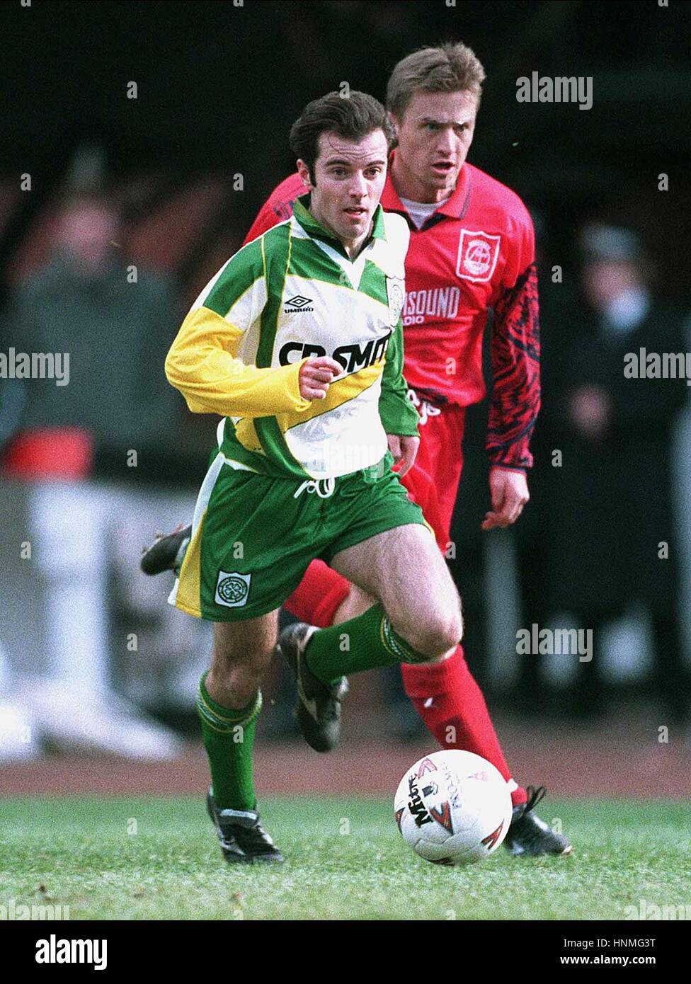 BRIAN MCLAUGHLIN & WRIGHT CELTIC V ABERDEEN 05 March 1995 Stock Photo