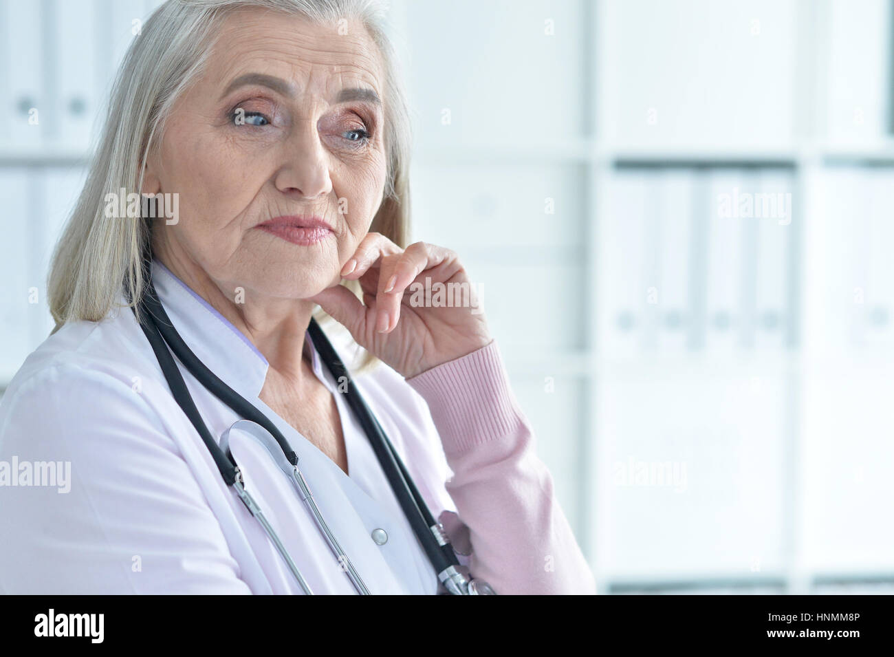 female doctor with stethoscope Stock Photo - Alamy