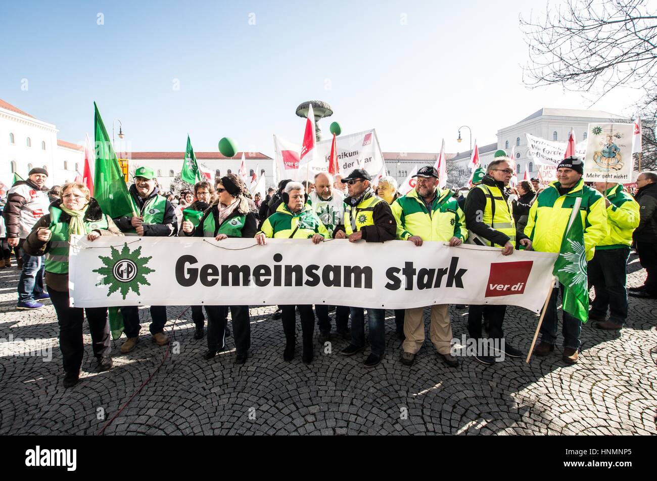 Munich, Germany. 14th Feb, 2017. The Ver.di and police unions called for a warning strike today in Munich in a series of strikes in Germany. Included in the strike are workers of the TU and LMU universities, Deutsches Museum, courts, hospitals, Bayerische Staatsoper, Bayerisches Schauspiel, and others including highway workers. The demonstration start was at the Gewerkschaftshaus on Schwanthalerstrasse and ended at the famed Geschwister-Scholl-Platz at the LMU university. Police are demanding a raise of 6% and modifications to the training structures. Credit: ZUMA Press, Inc./Alamy Live News Stock Photo