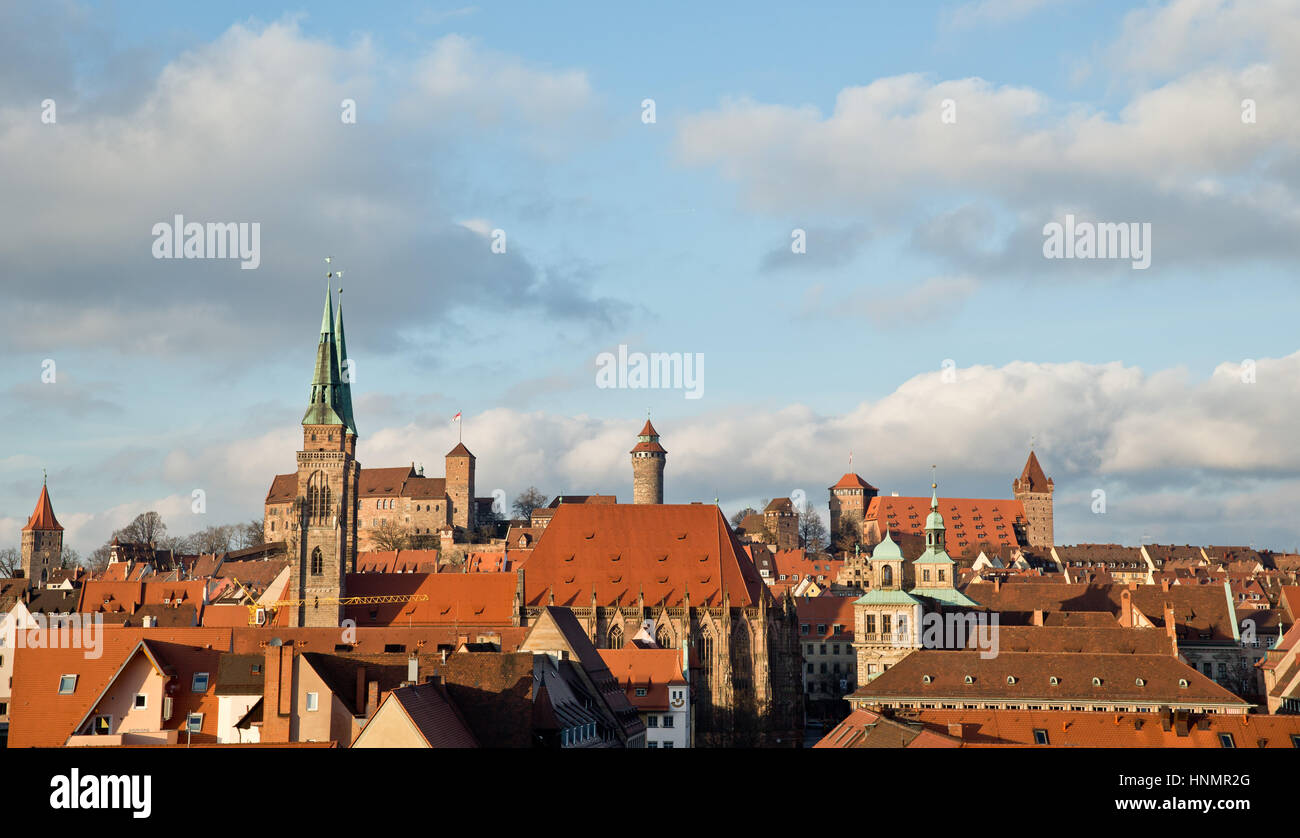 Nuremberg, Germany. 18th Jan, 2015. ARCHIVE - A view of the historical city centre with the Kaiserburg castle (back), the St. Sebald chruch (M) and the city hall (R) in Nuremberg, Germany, 18 January 2015. Photo: Daniel Karmann/dpa/Alamy Live News Stock Photo