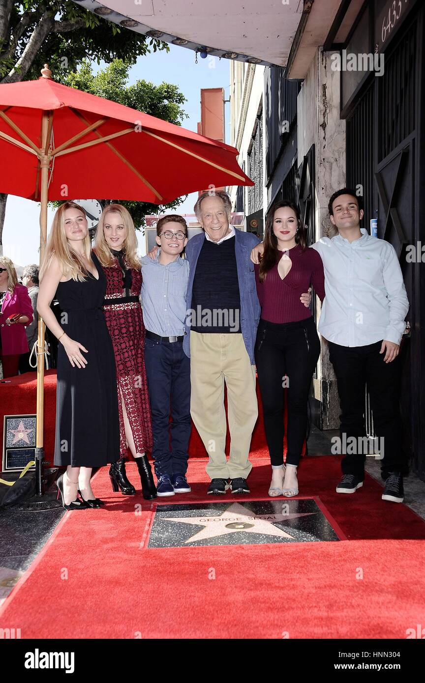 The goldbergs cast members hi-res stock photography and images - Alamy