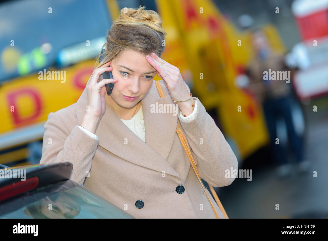 Traffic accident emergency situation hi-res stock photography and ...