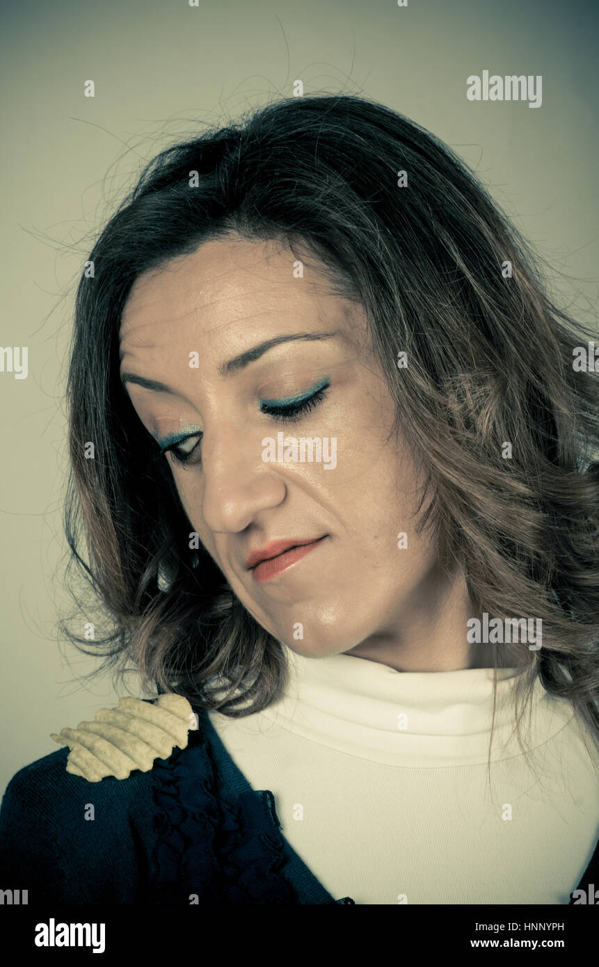 Chip on his shoulder hires stock photography and images Alamy