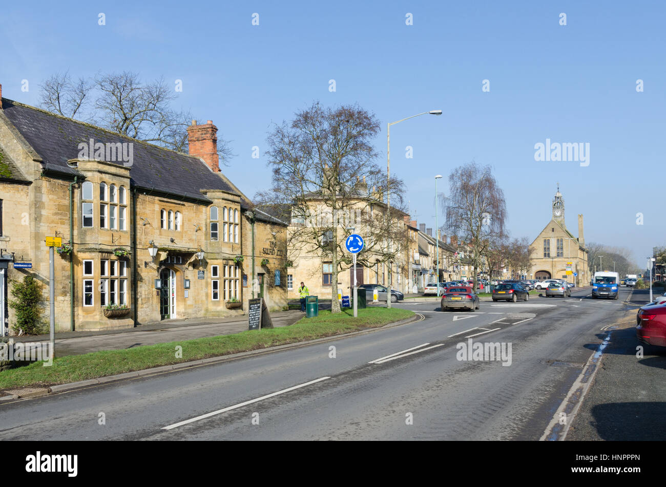 Pretty Cotswold stone buildings in the Gloucestershire town of Moreton-in-Marsh in the Cotswolds Stock Photo