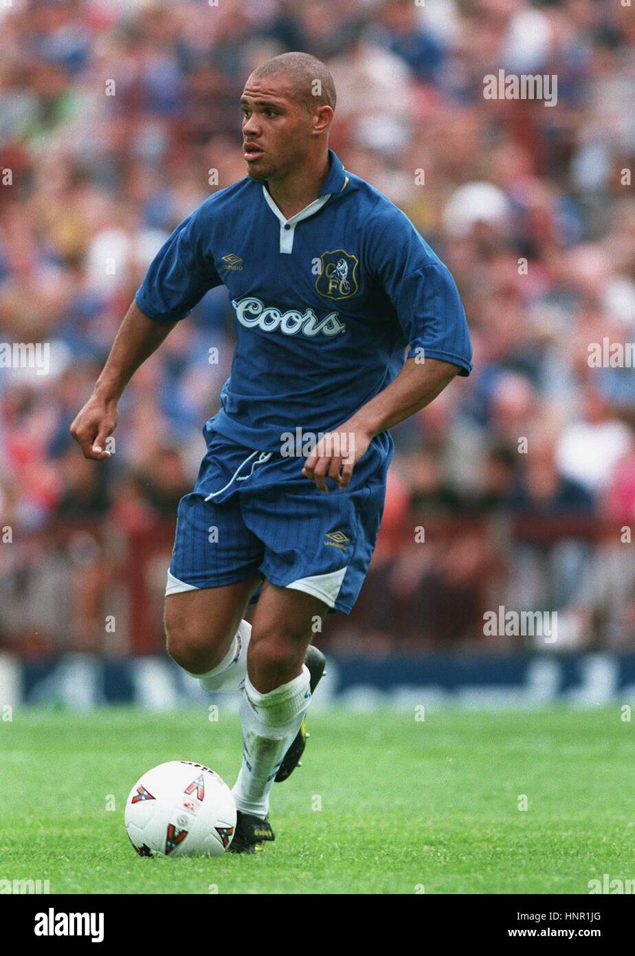 ANDY MYERS CHELSEA FC 22 August 1996 Stock Photo - Alamy