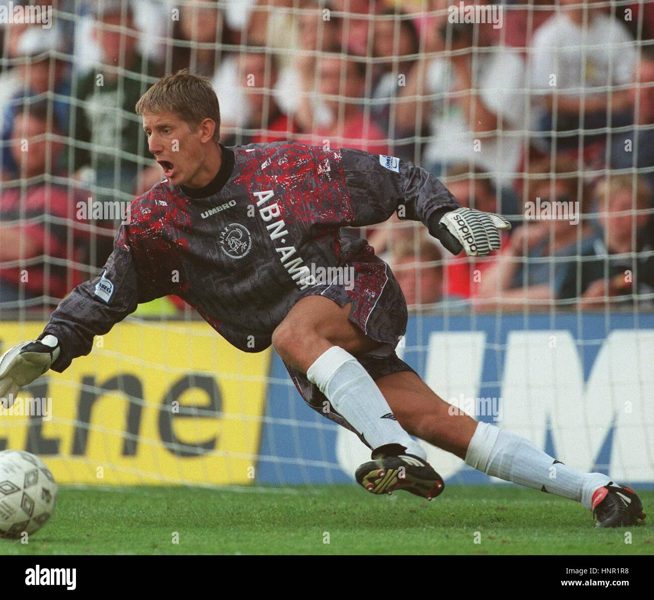 Biografia di Edwin van der Sar: il gigante olandese | Leggi Ora