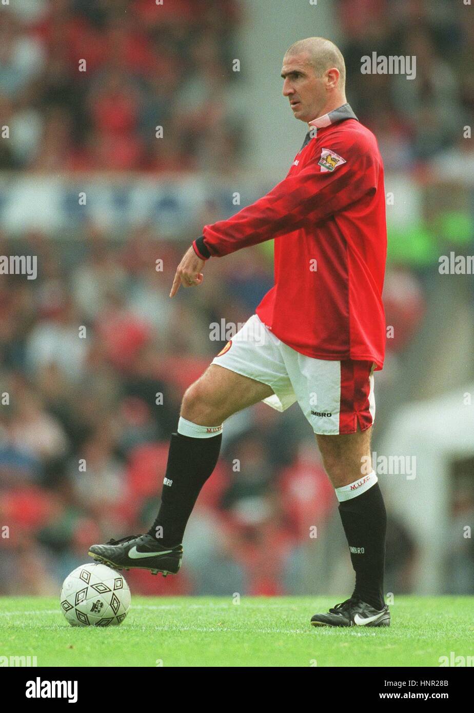 Maillot Manchester United Signé Eric Cantona - Domicile 1996-1998 - Certifié