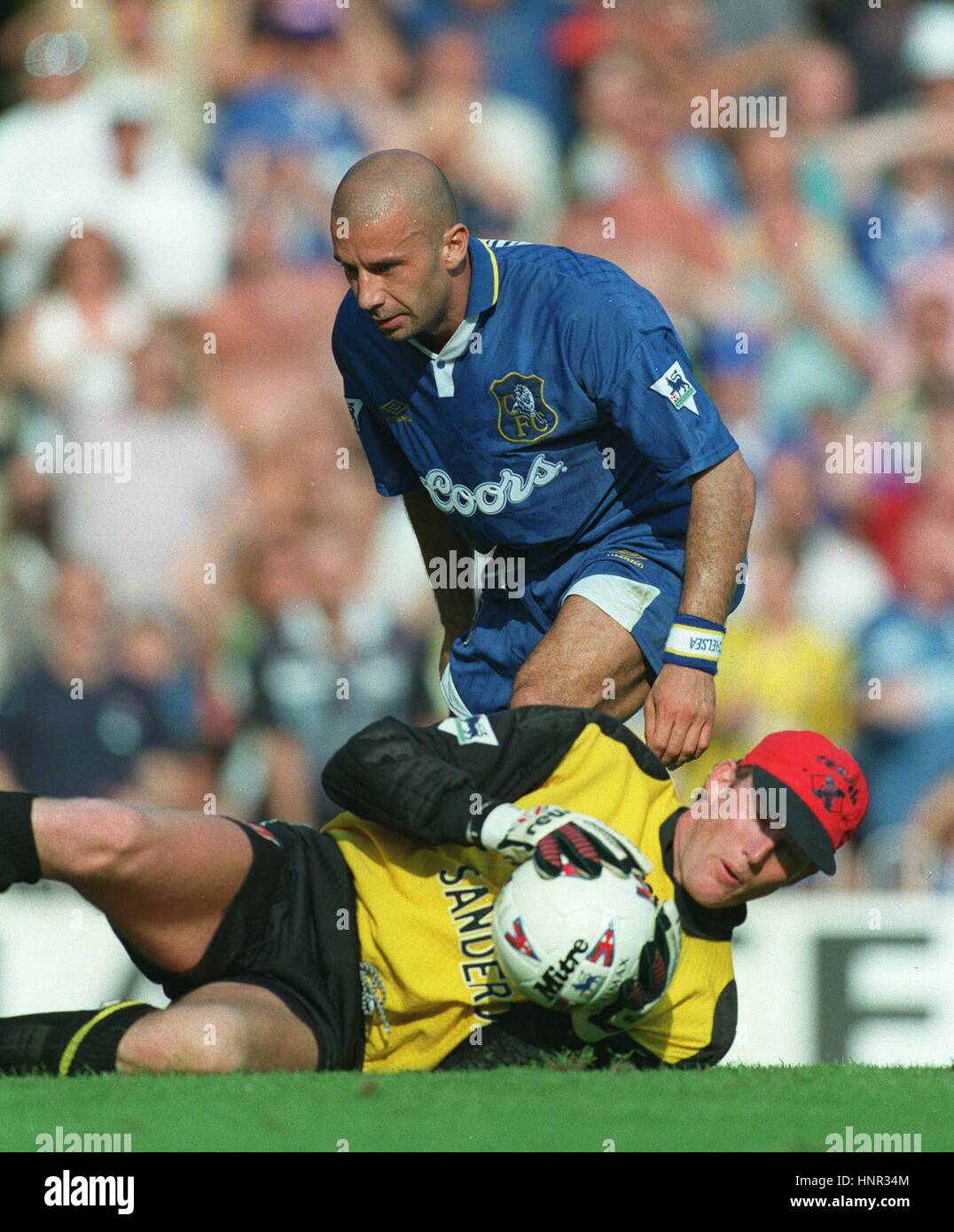 Dave Beasant And Gianluca Vialli Southampton V Chelsea 16 October 1996