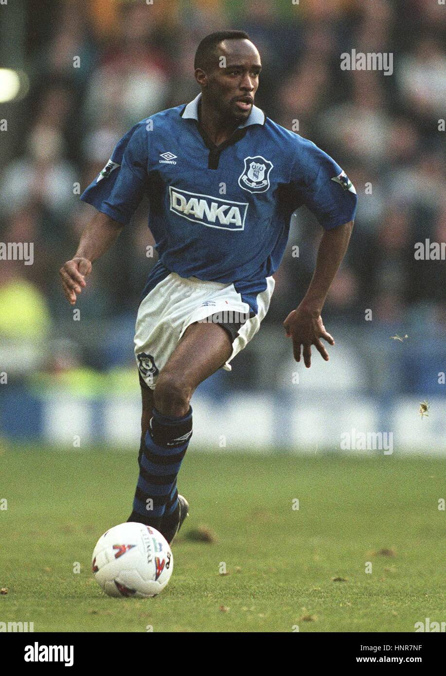 EARL BARRETT EVERTON FC 23 December 1996 Stock Photo Alamy