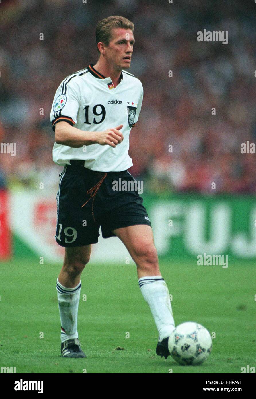 THOMAS STRUNZ GERMANY & BAYERN MUNICH FC 26 June 1996 Stock Photo