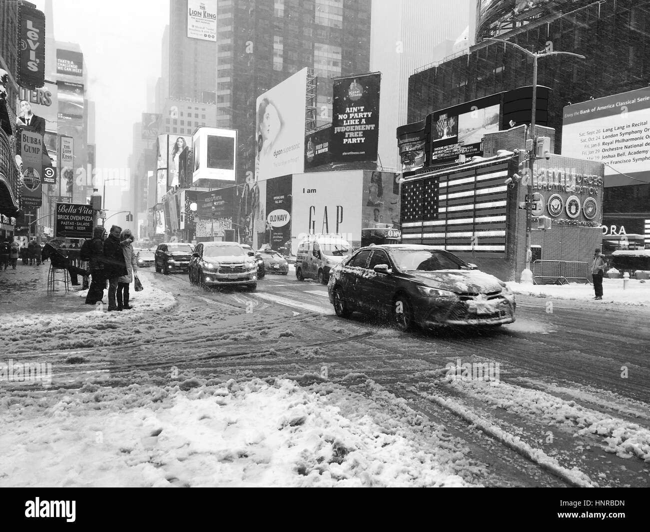 Snow storm united states Black and White Stock Photos & Images - Alamy
