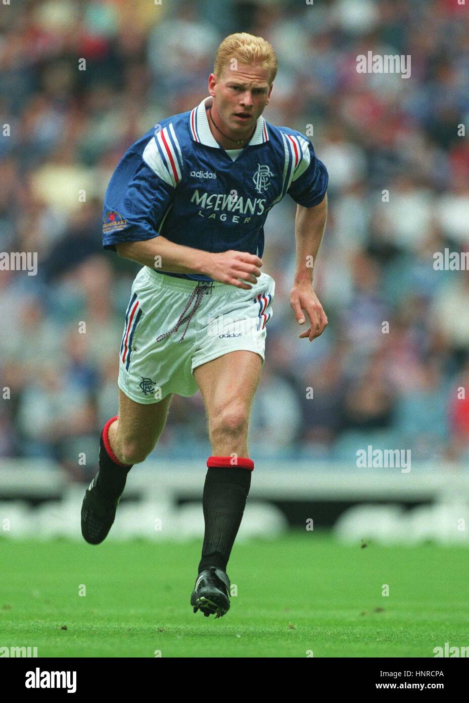 Glasgow rangers jorg albertz hi-res stock photography and images - Alamy