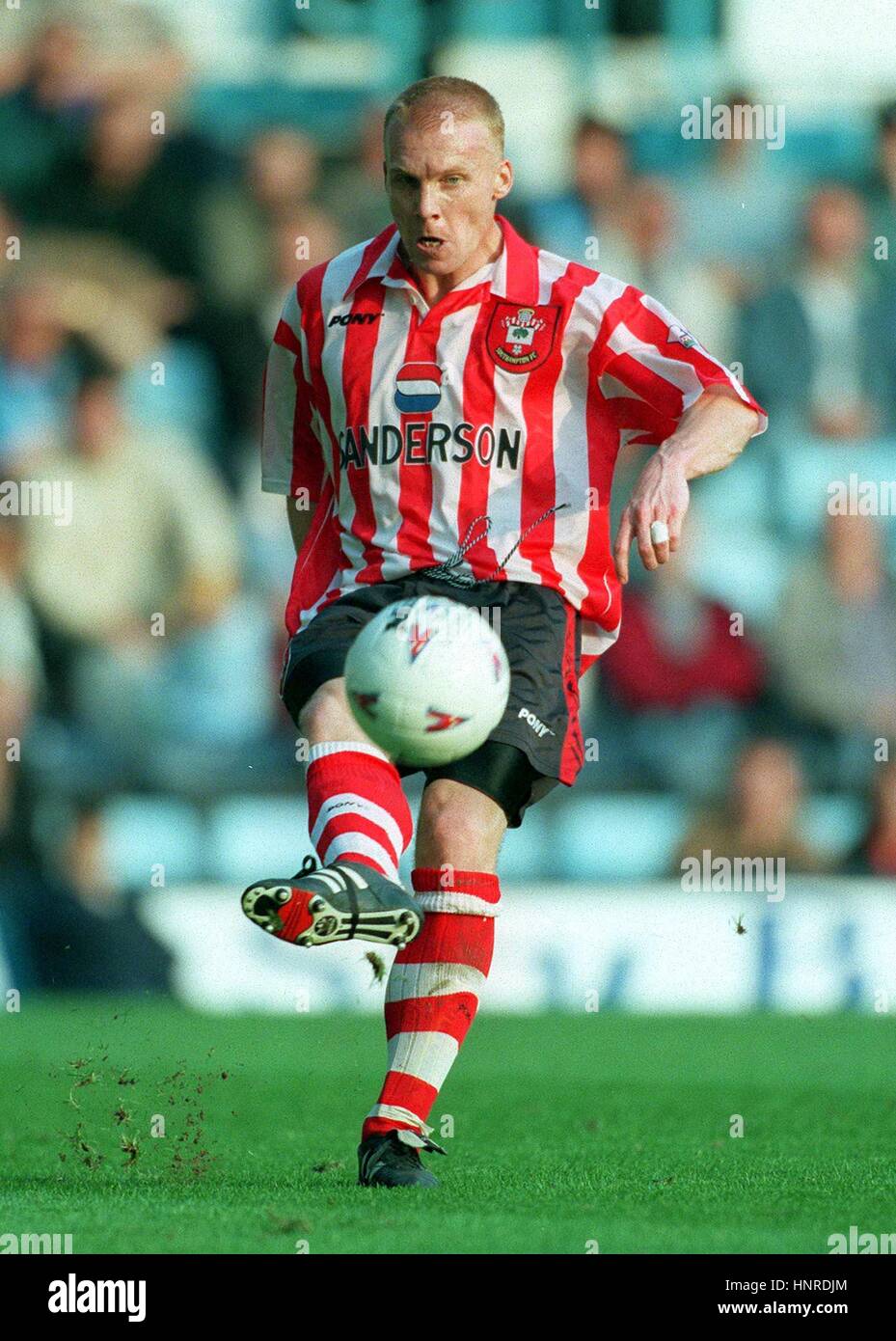 ROBBIE SLATER SOUTHAMPTON FC 23 October 1996 Stock Photo Alamy