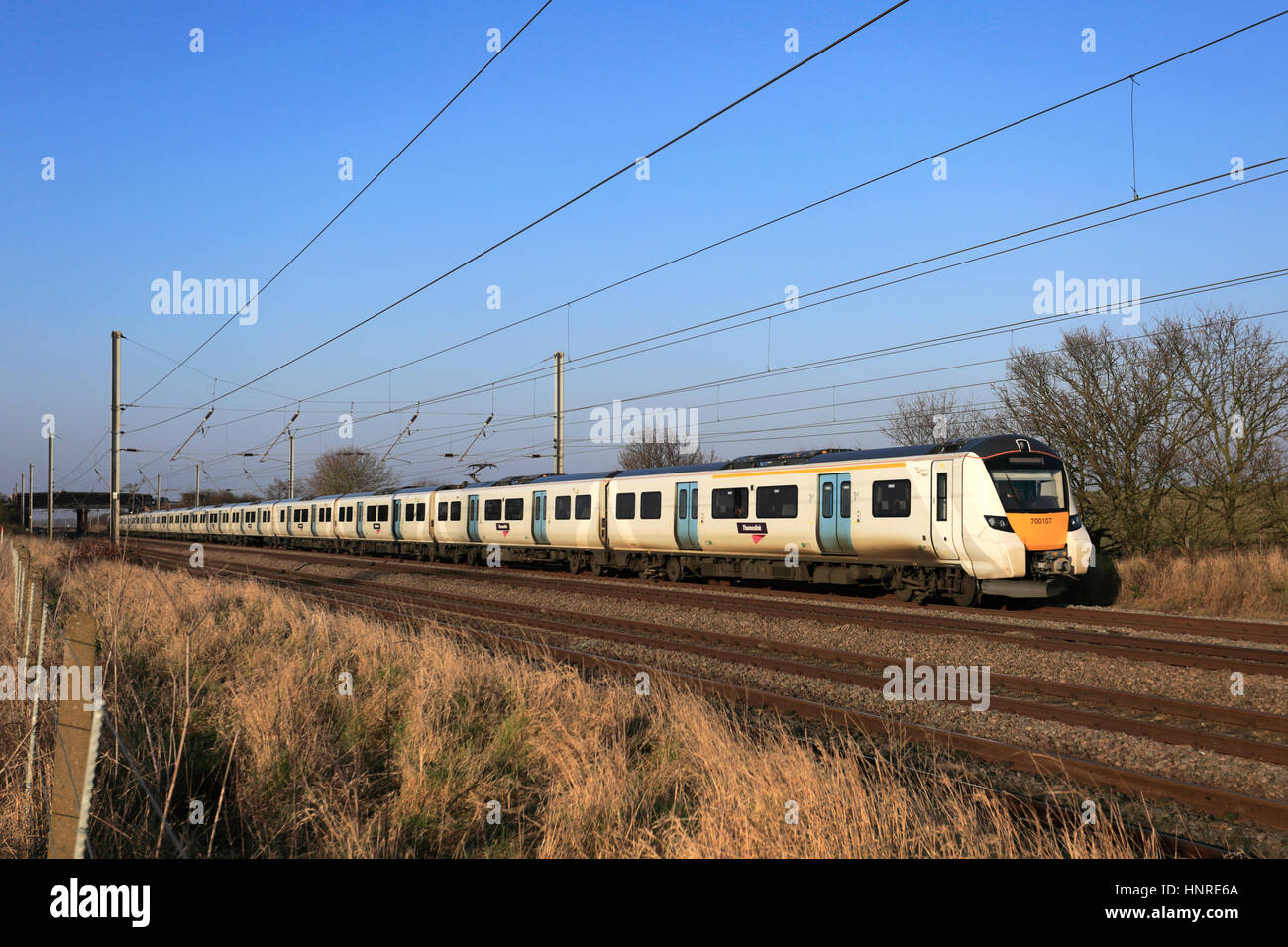Siemens Train 700 107 Thameslink Trains Livery Between Bedford And Luton Bedfordshire England Stock Photo Alamy