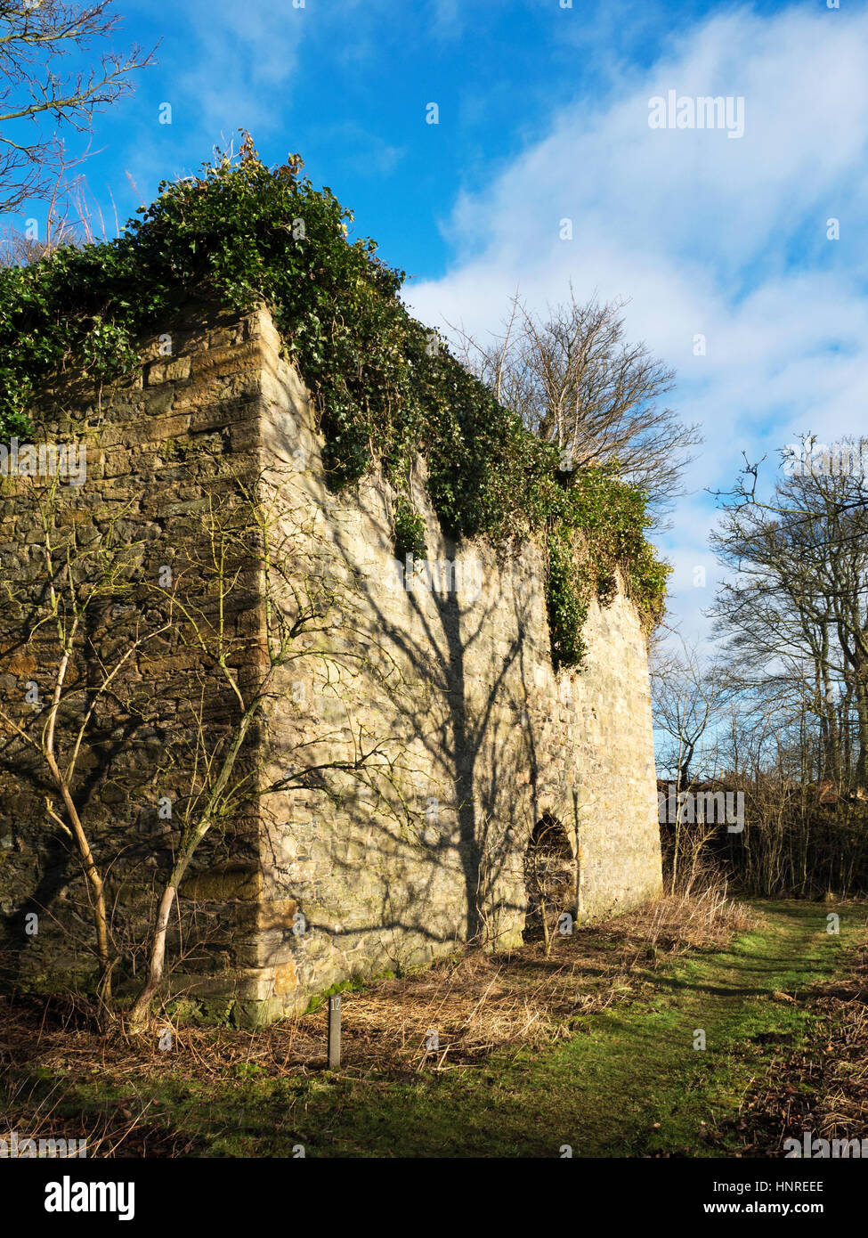 Limekilns fife hires stock photography and images Alamy
