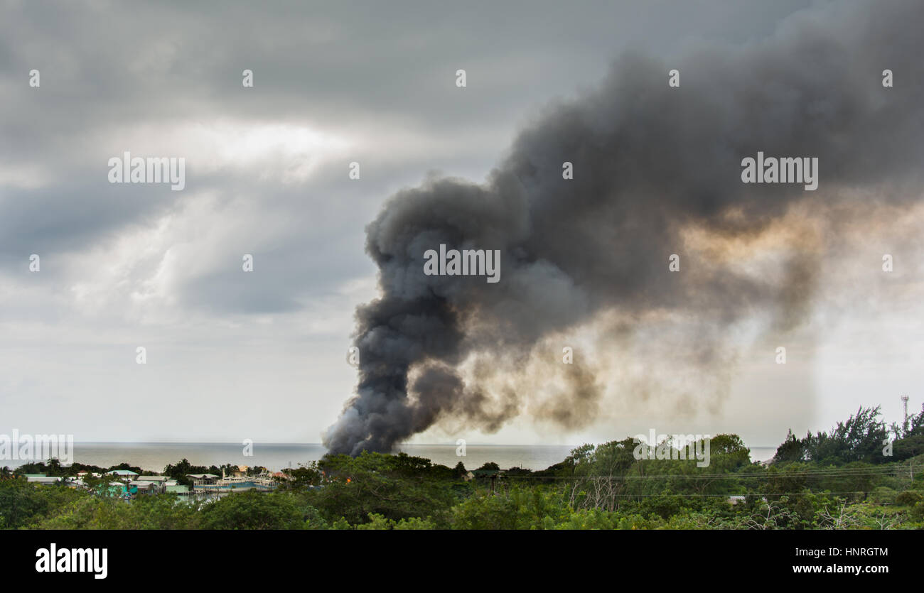 Caribbean harbor explosion hi-res stock photography and images - Alamy