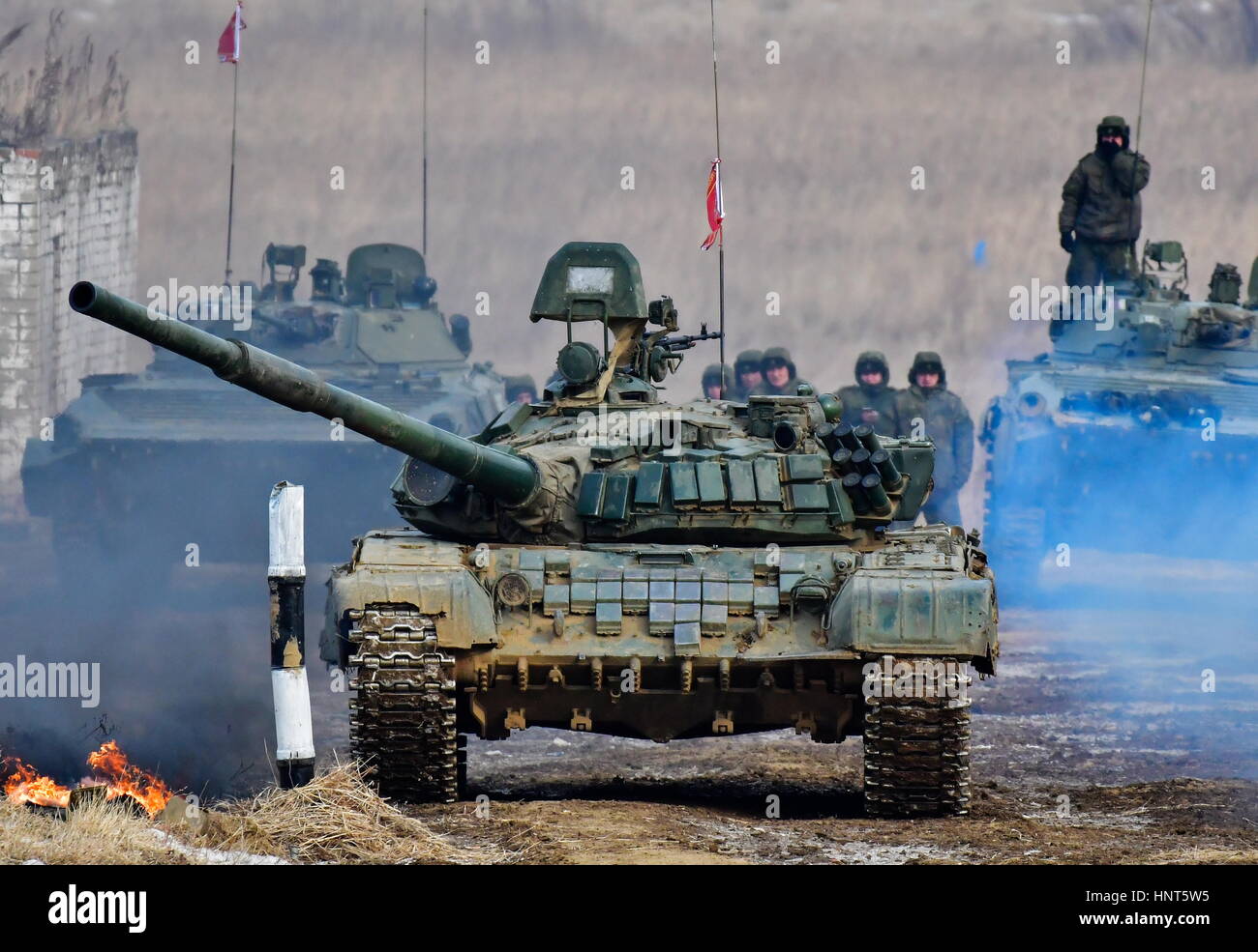 Primorye Territory Russia 16th Feb 17 T 72b1 Tank Crews Of The Stock Photo Alamy