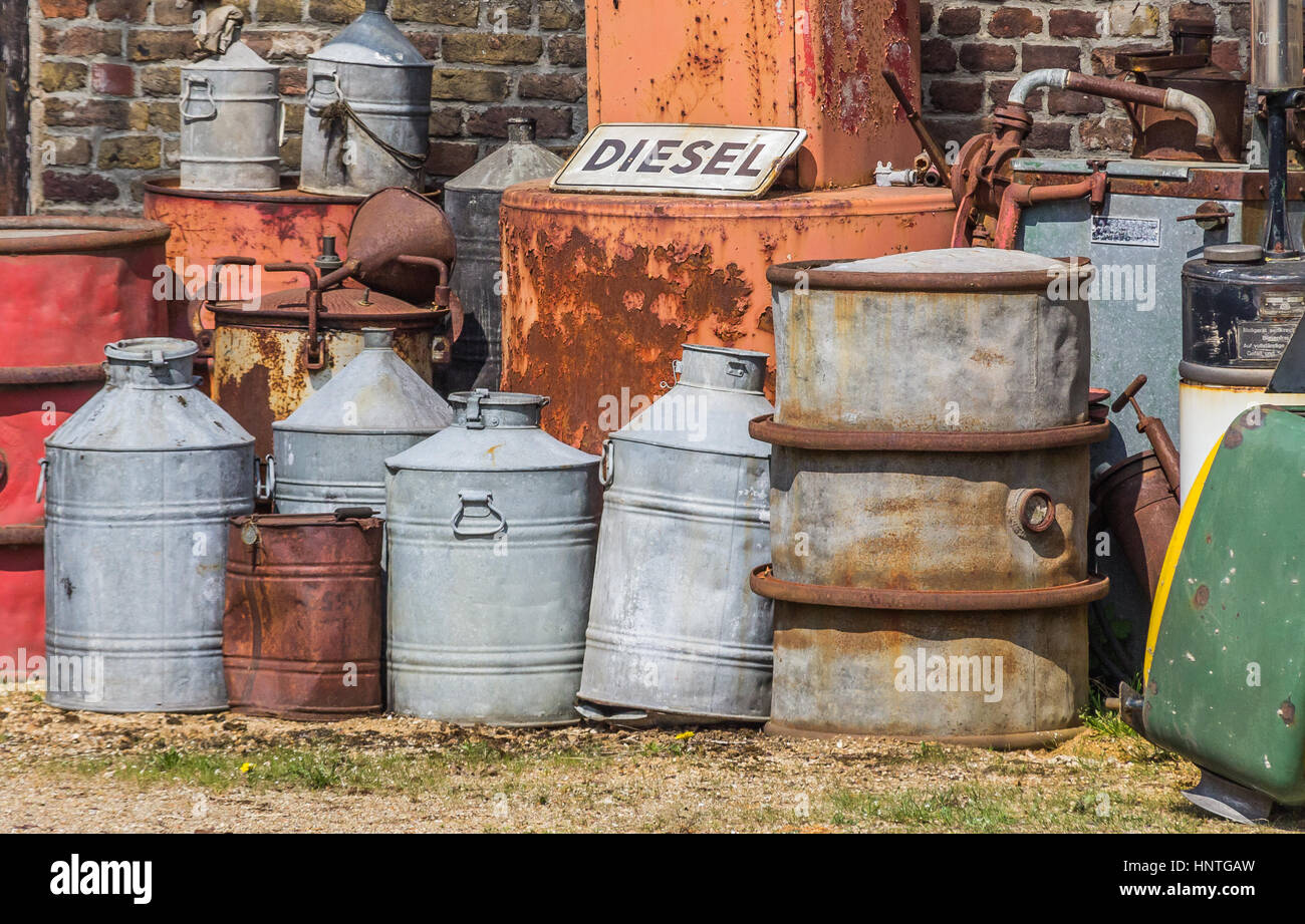 Are there any alternatives to penis traction?