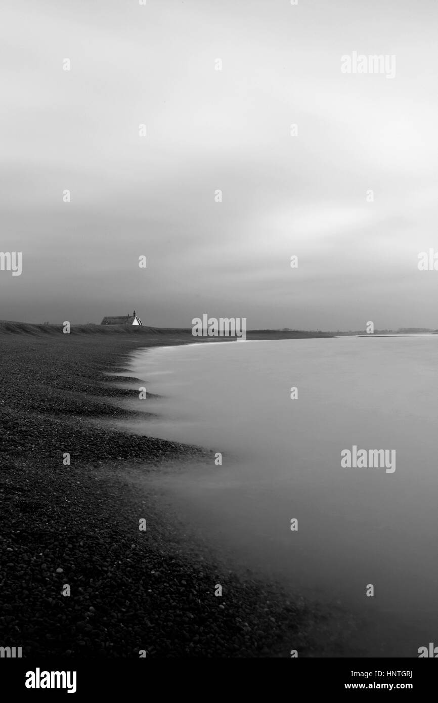 Shingle street hi-res stock photography and images - Alamy