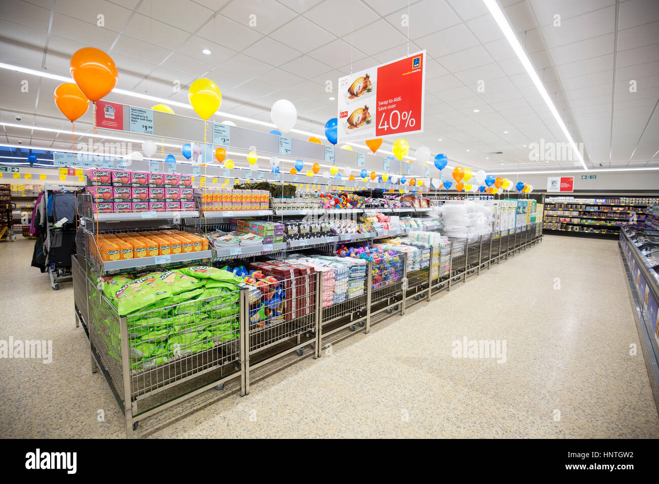 Aldi supermarket shop store hi-res stock photography and images - Alamy